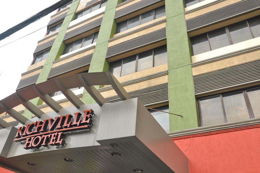 Richville Hotel Mandaluyong Kültér fotó