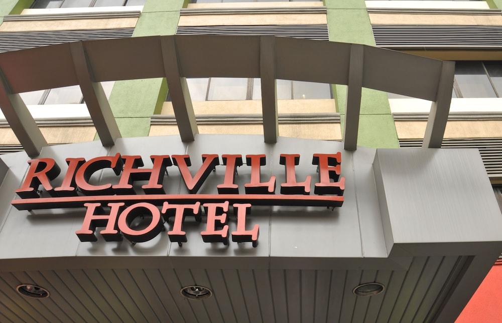 Richville Hotel Mandaluyong Kültér fotó