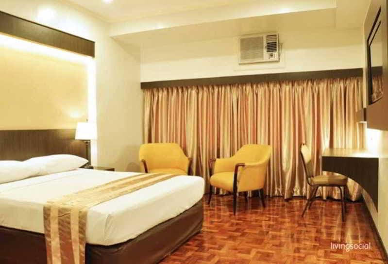 Richville Hotel Mandaluyong Kültér fotó